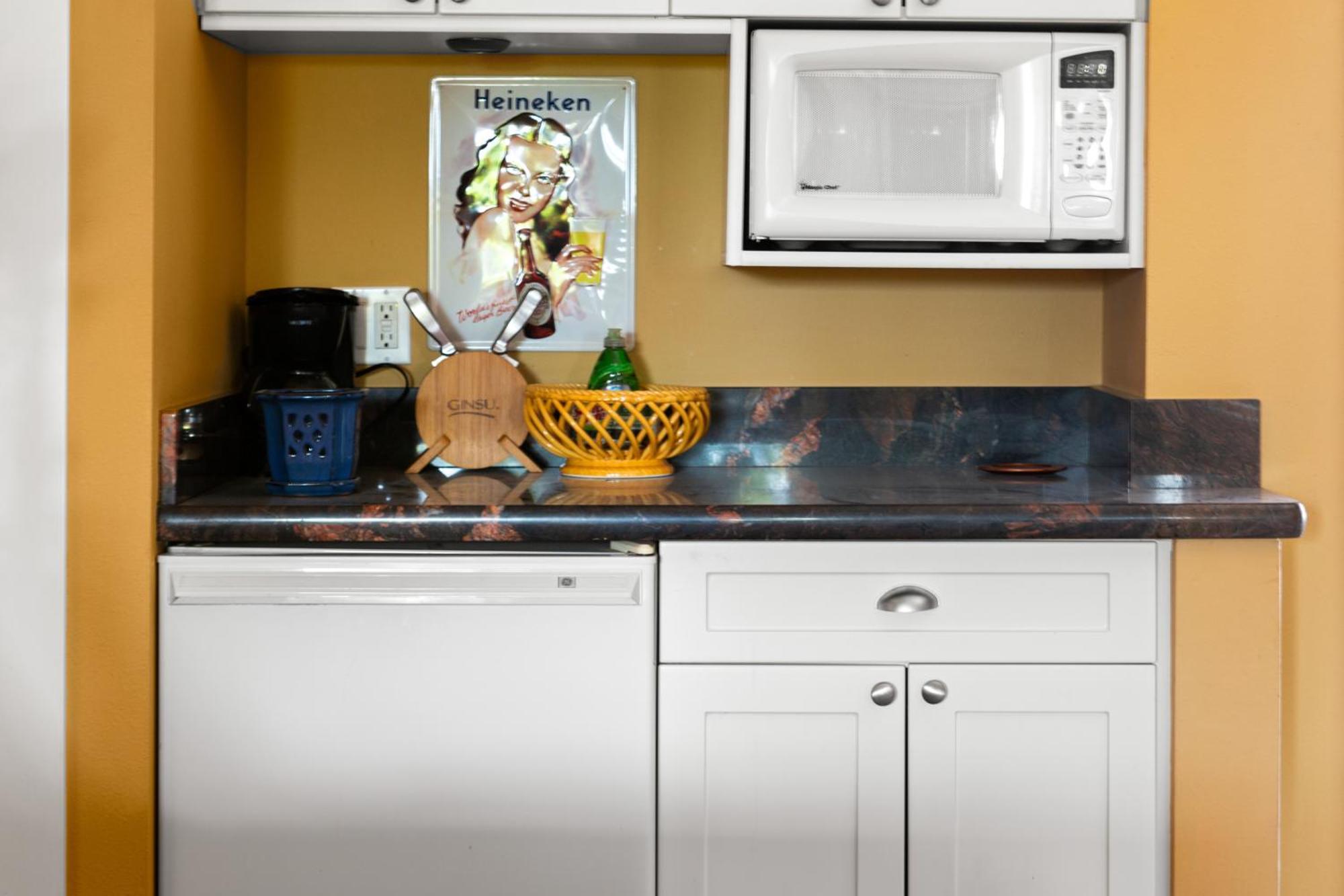 Studio With Mini Kitchen, Pool And Bbq, Pre-Renovation Summer Sale Кихей Экстерьер фото